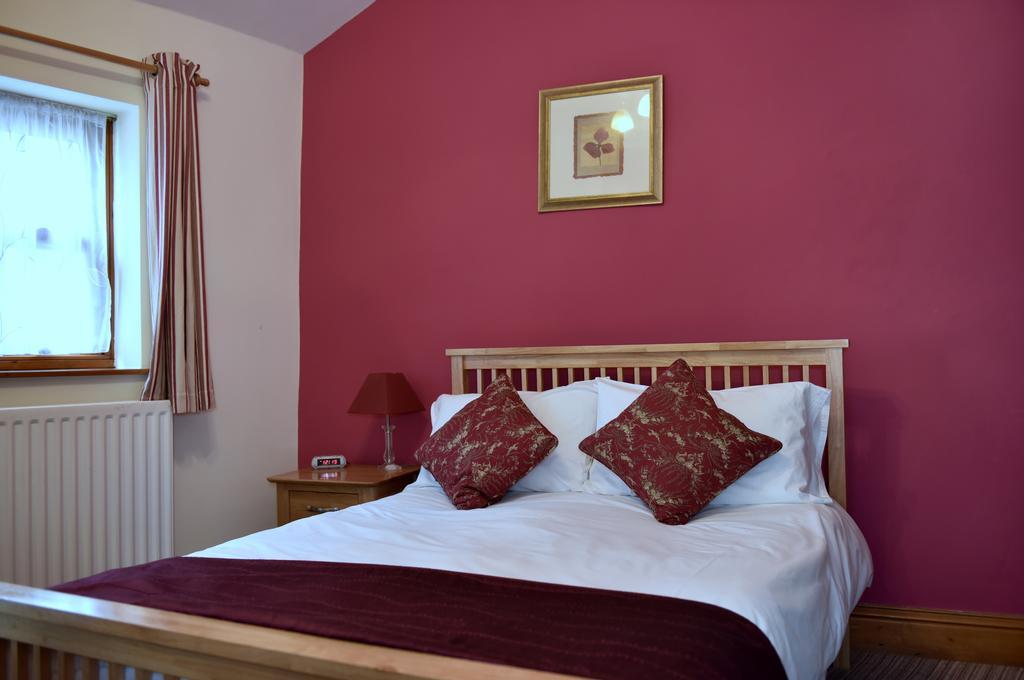 Hotel Bolton Arms Redmire Exterior foto